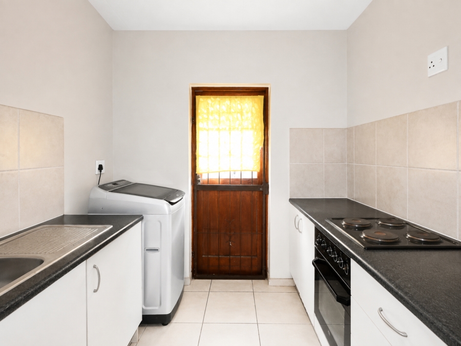 2 Bedroom Property for Sale in Parklands Western Cape